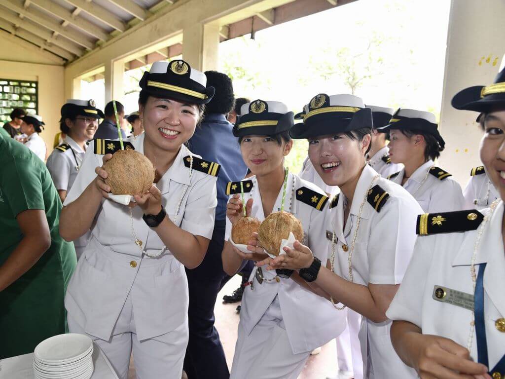海上自衛隊 女性夏制服（非官品）上下セット-